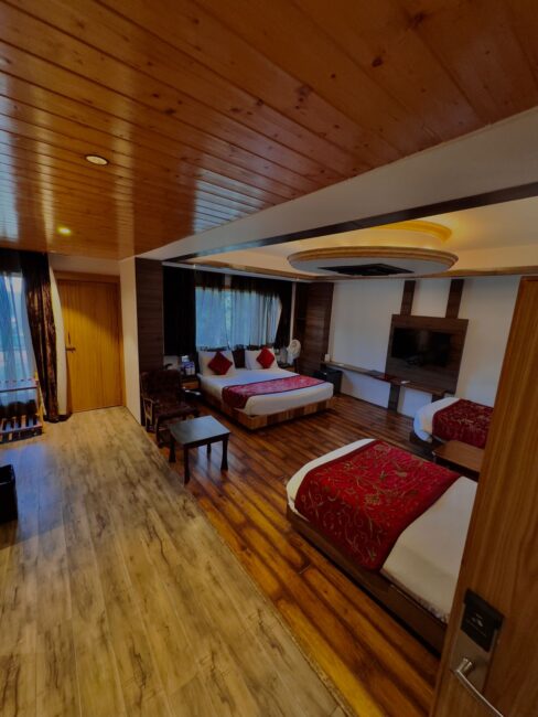 WhatsApp Image 2024-11-05 at 20.43.23 (2)